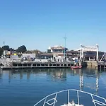 Botel Boat Titanic Motor Yacht A Quai Rose Star *