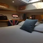 Boat Titanic Motor Yacht A Quai Rose Star