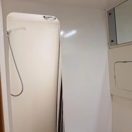 Boat Titanic Motor Yacht A Quai Rose Star *