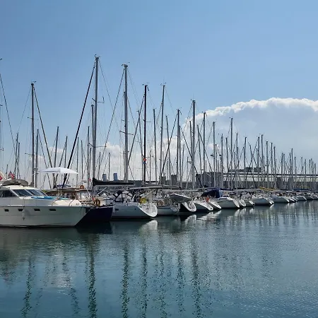 Boat Titanic Motor Yacht A Quai Rose Star 船屋 瑟堡